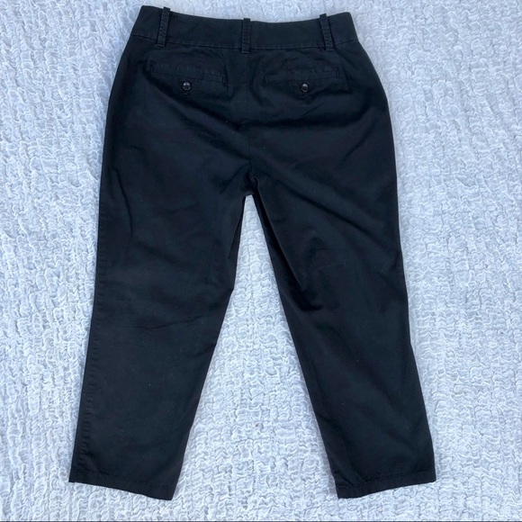 ☀️☀️☀️ 4/$20 Ann Taylor curvy cropped pants! - Picture 4 of 7